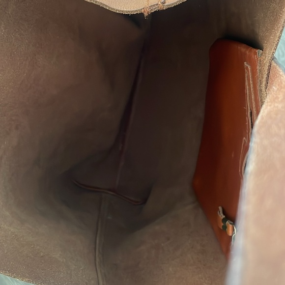 Madewell Leather Tote - Picture 7 of 8